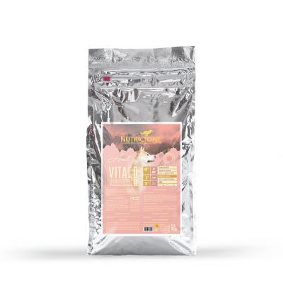 pienso-premium-ADULTO-pollo-ternera-cerdo-salmón-vital-health-de-NUTRICIONE